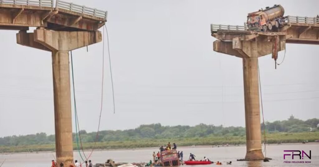 Gujarat Bridge at Vadodara Collapsed Midway